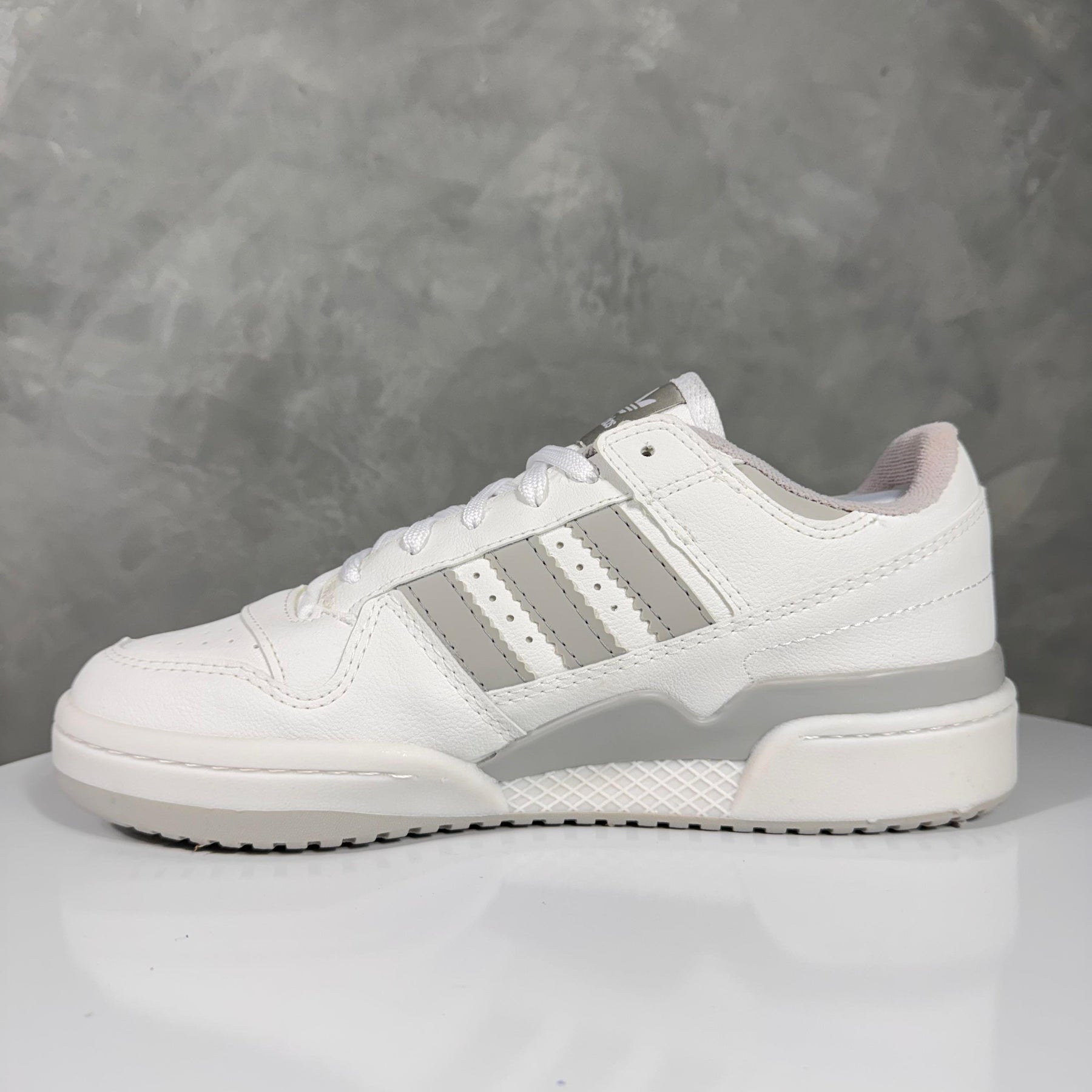 Tênis Unissex Forum Premium