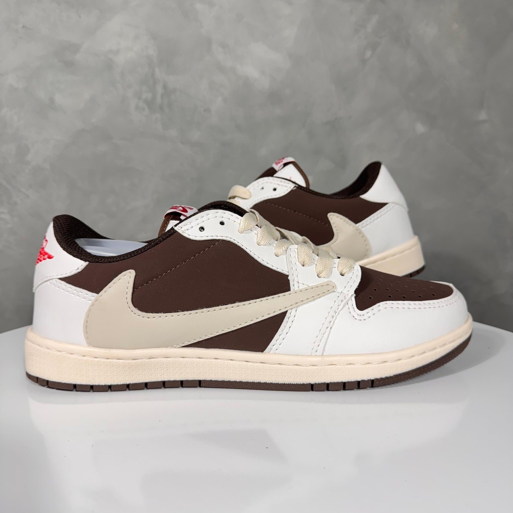 Tênis Masculino Travis Scott x Jordan Reverse Mocha Premium