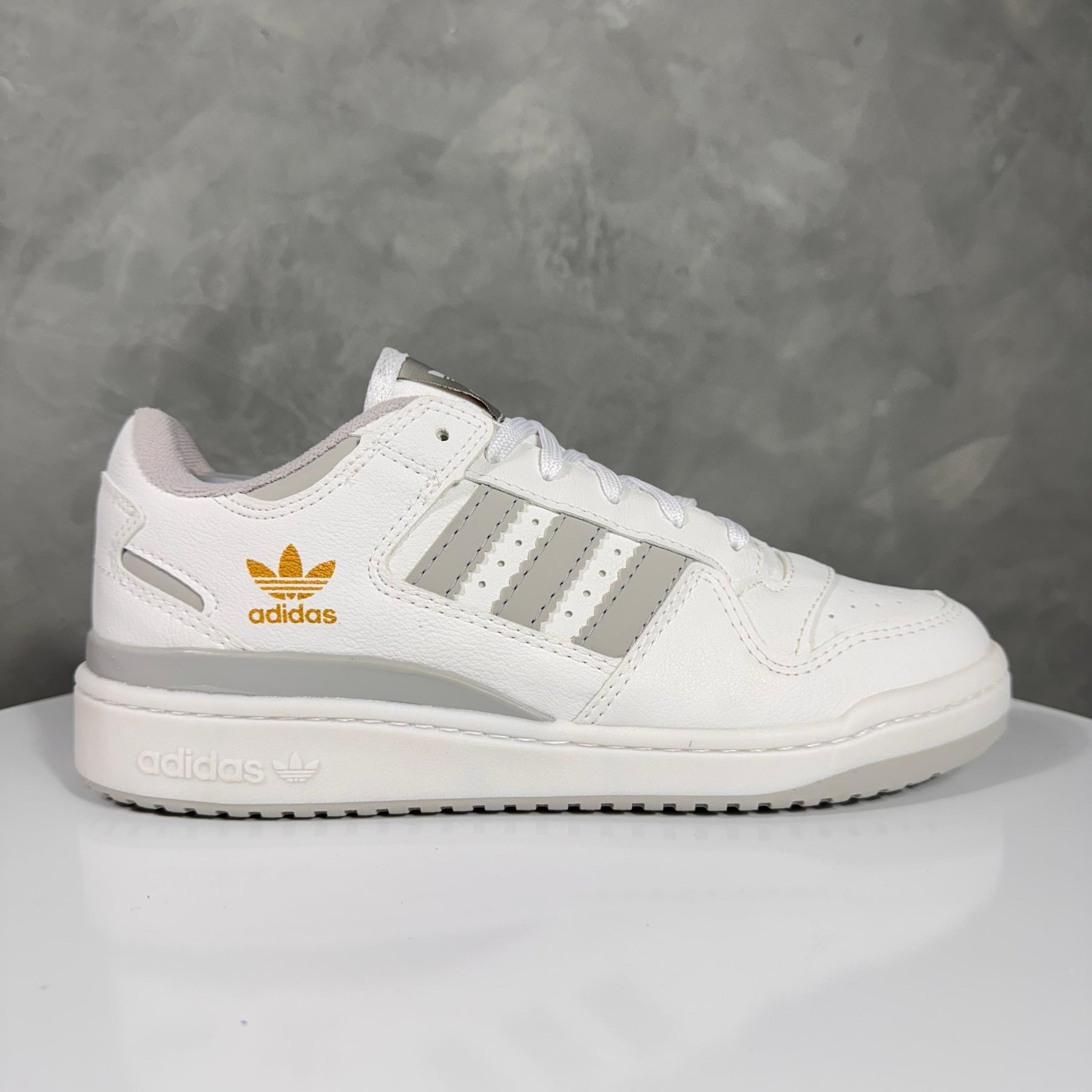 Tênis Unissex Forum Premium