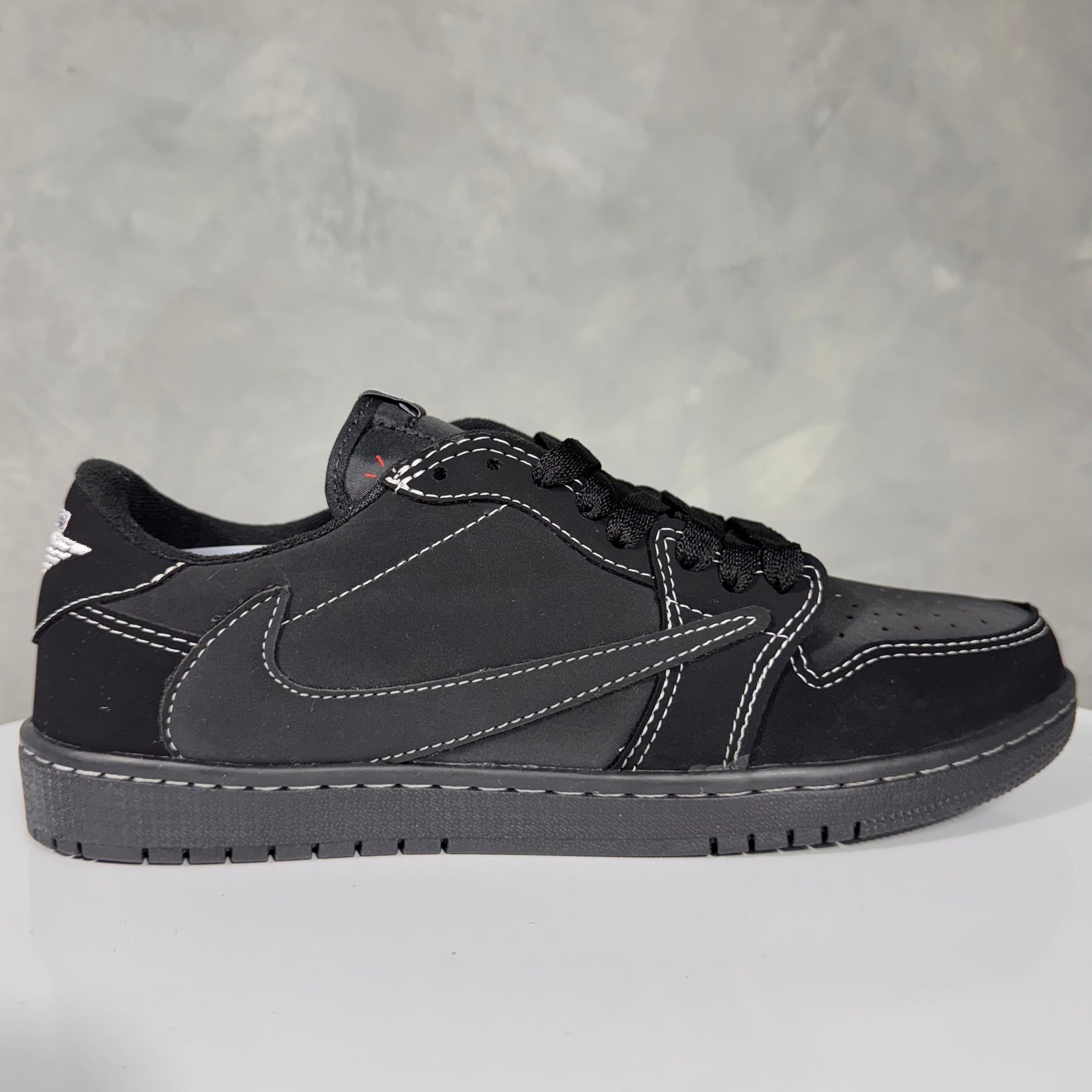 Tênis Masculino Travis Scott x Jordan Black Phantom Premium