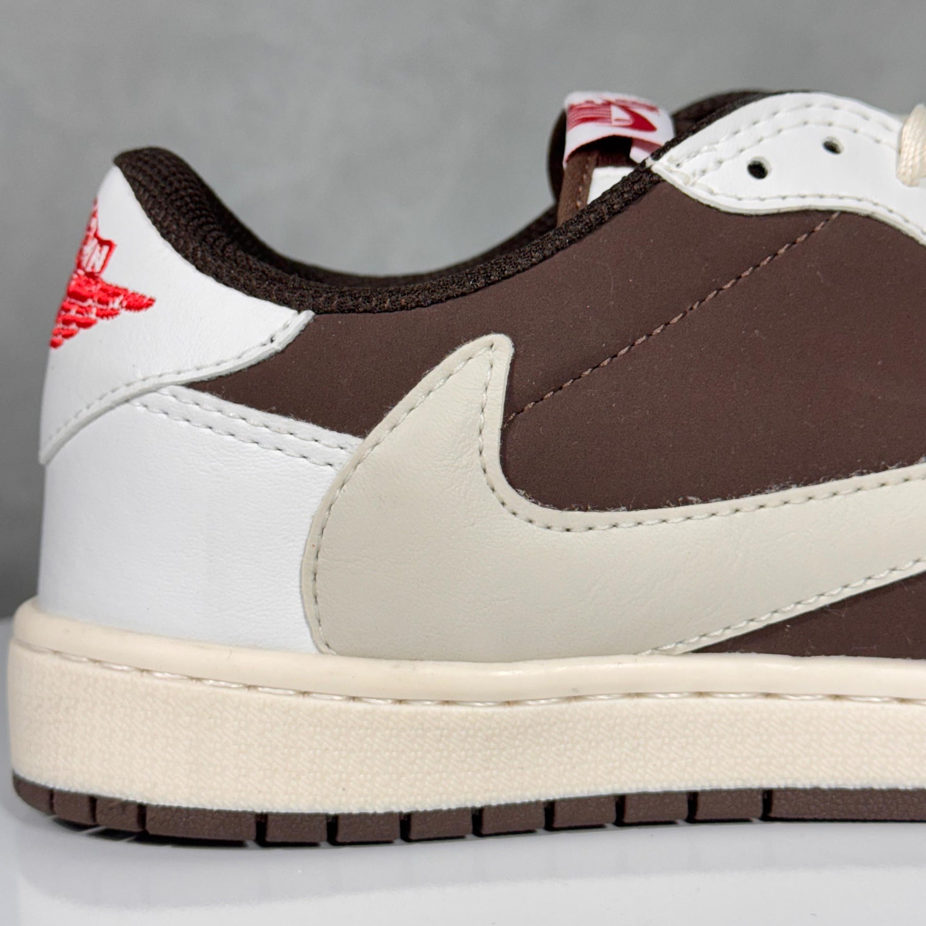 Tênis Masculino Travis Scott x Jordan Reverse Mocha Premium