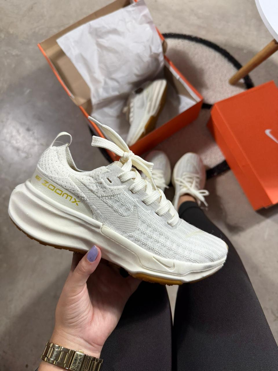 Tênis Unissex Nike Zoom Invencible Run Premium