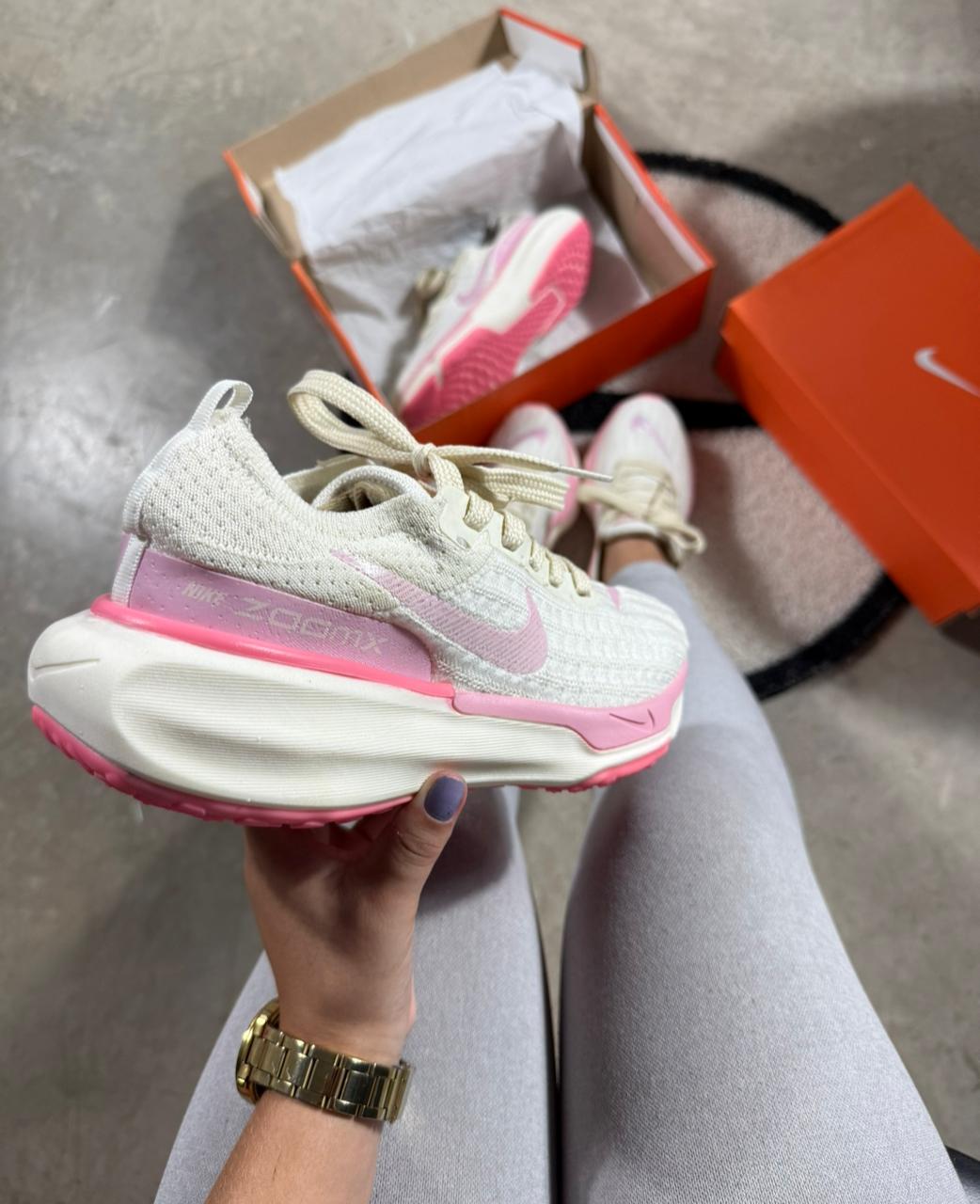 Tênis Unissex Nike Zoom Invencible Run Premium